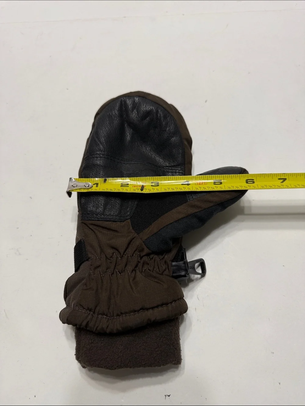 Kombi Black and Brown Fleece-Trim Gloves with Leather Palm